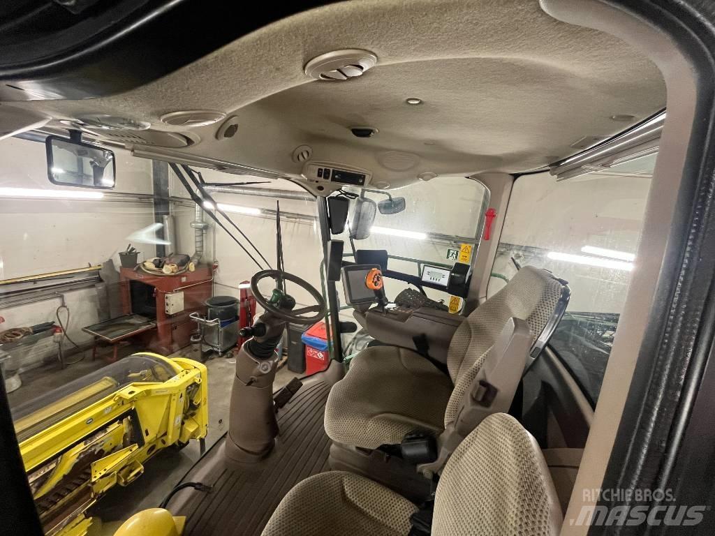 John Deere 8300i Zelfrijdende veldhakselaars