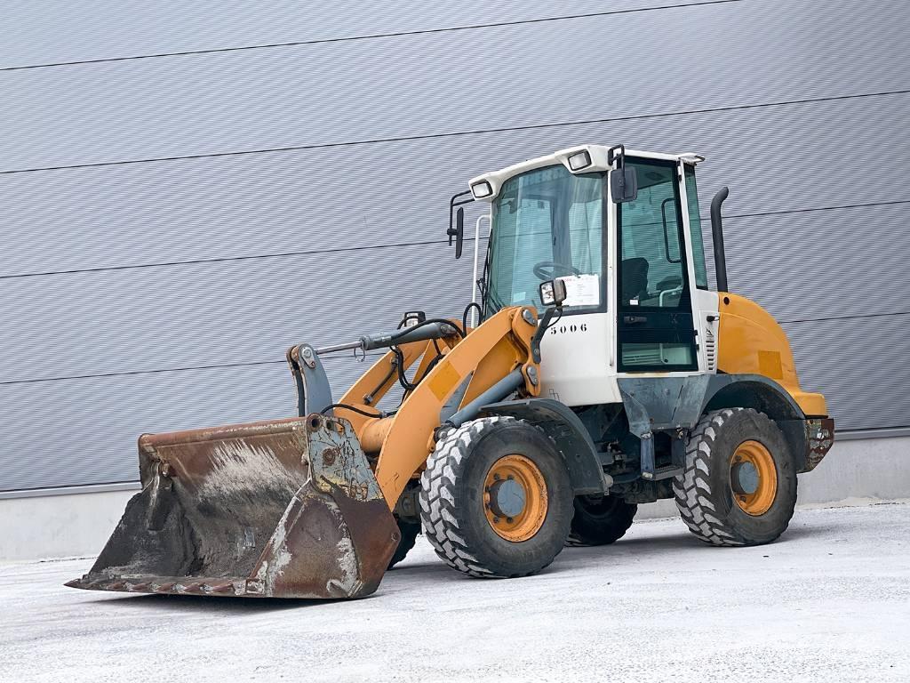 Liebherr L 506 Wielladers