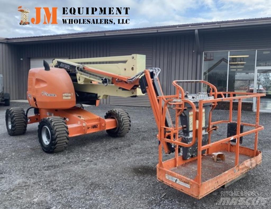 JLG 450 AJ Knikarmhoogwerkers