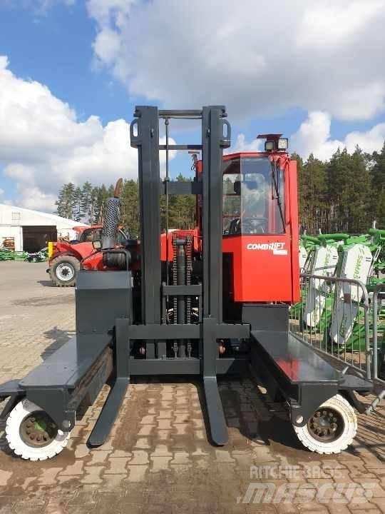 Combilift C 4500 Zijlader