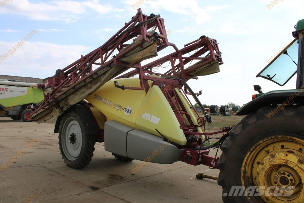 Hardi Commander 3200 Getrokken spuitmachines
