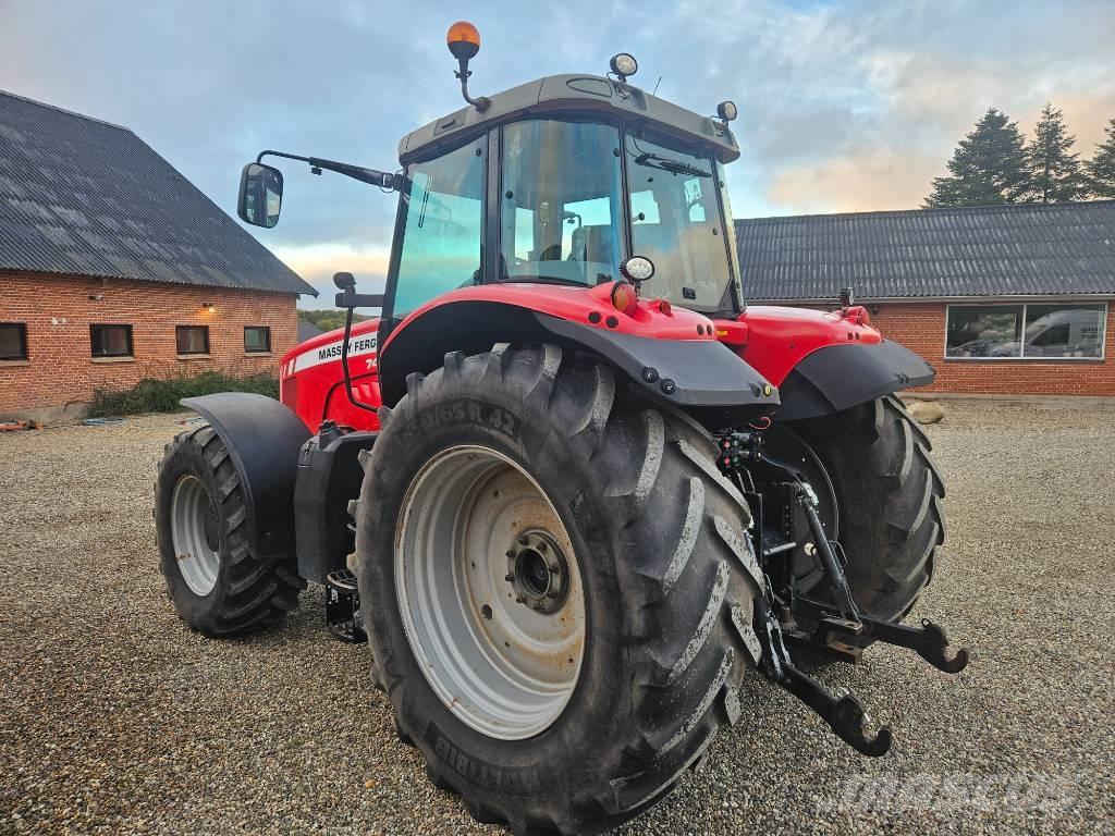 Massey Ferguson 7495 Tractoren