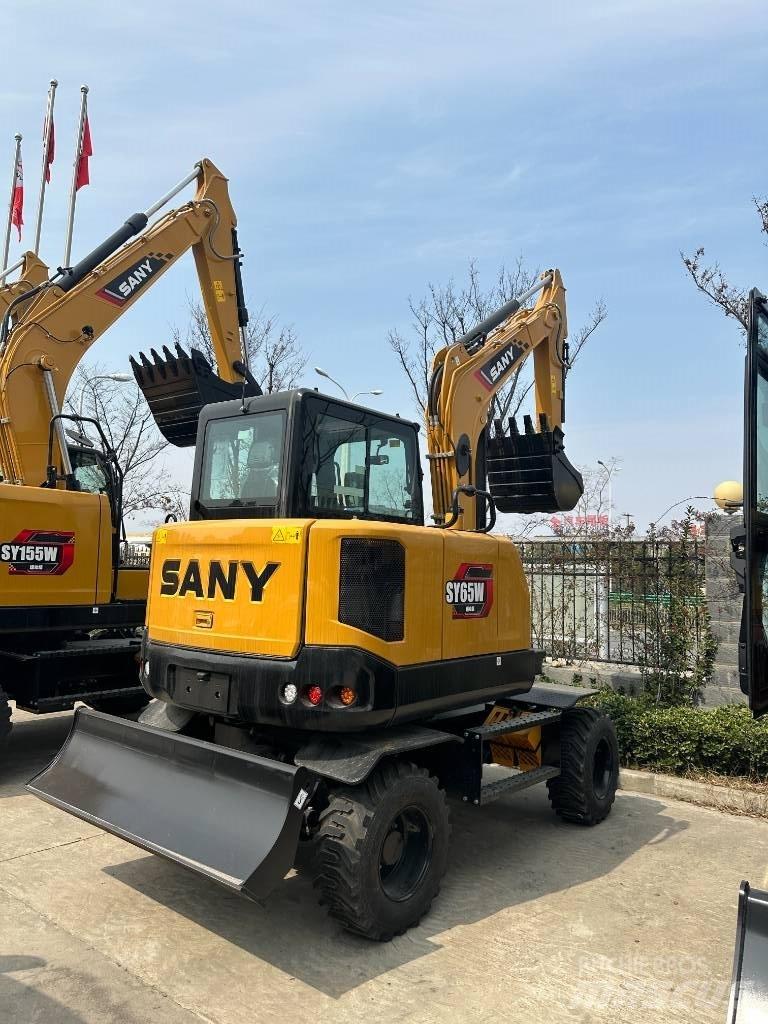 Sany SY65W Wielgraafmachines