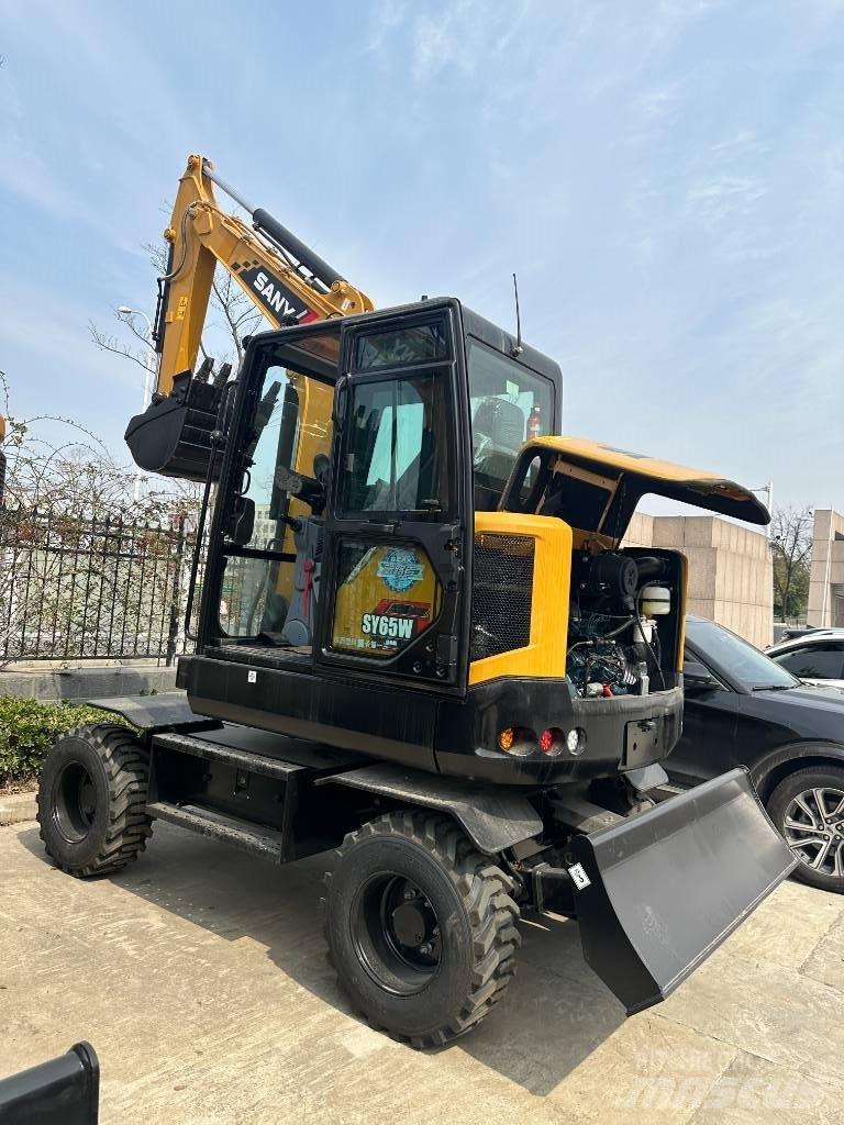 Sany SY65W Wielgraafmachines