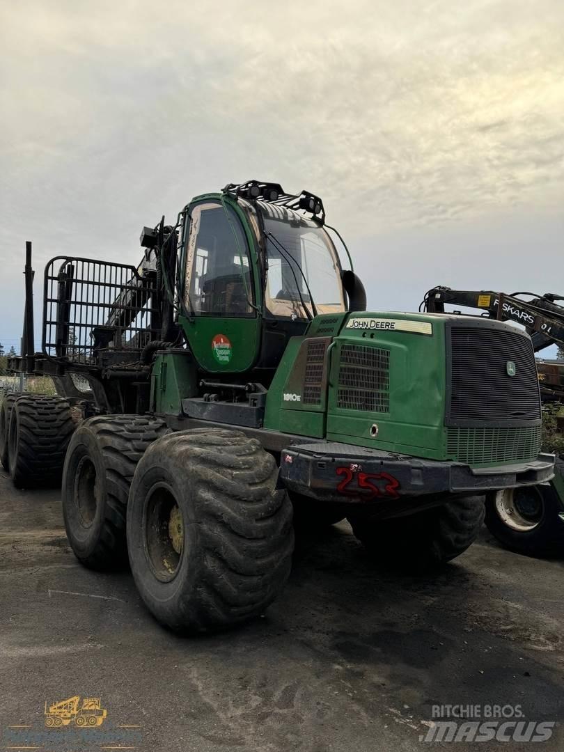 John Deere 1910E Forwarders