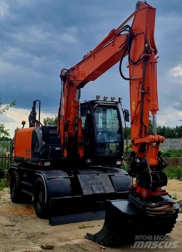 Hitachi 140W Wielgraafmachines