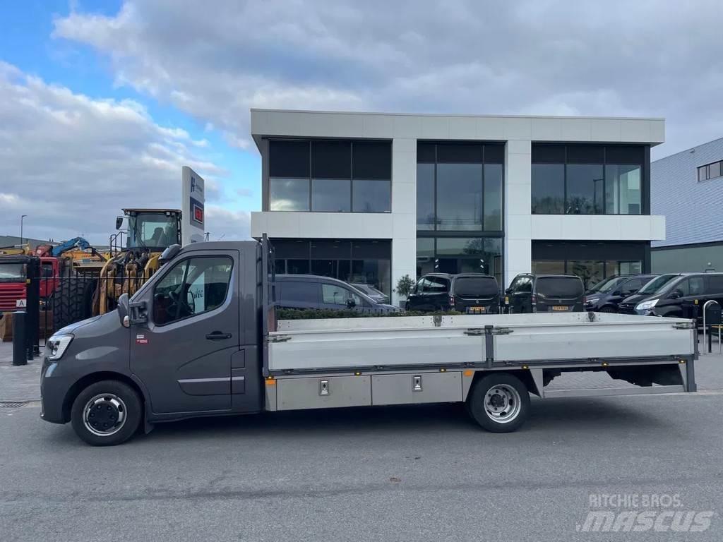 Renault Master Anders