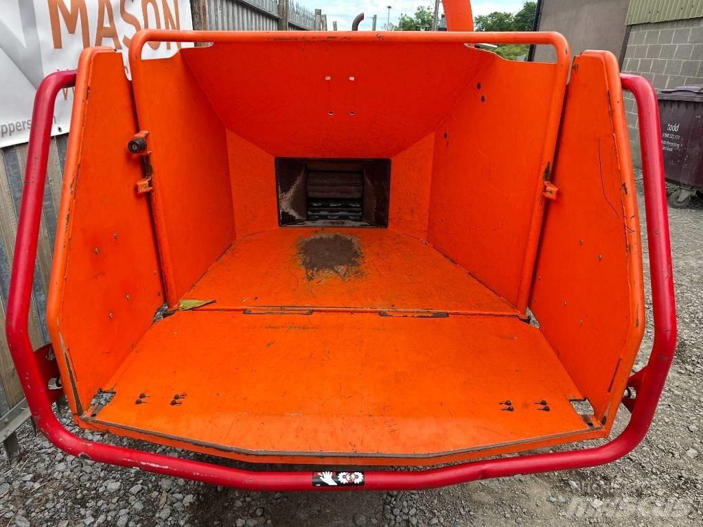 Timberwolf TW280TFTR Houtversnipperaars