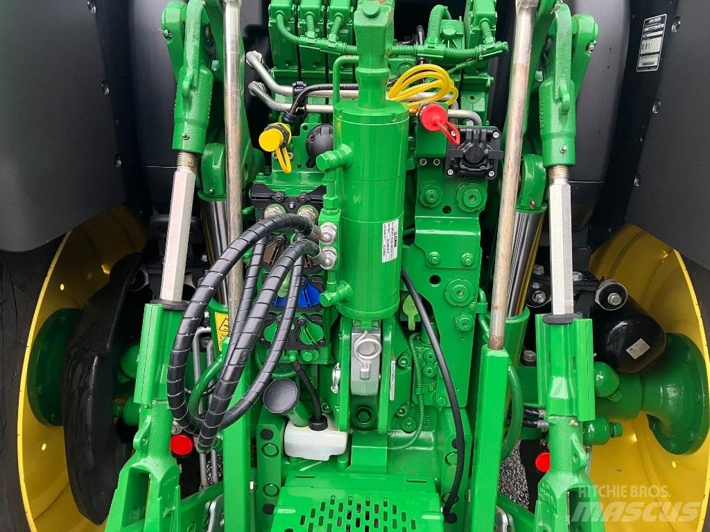 John Deere 6R150 Tractoren