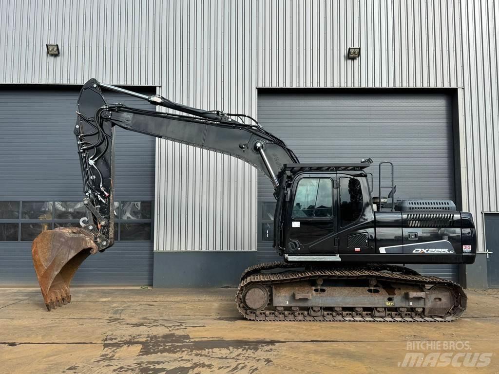 Doosan DX225LC-5 Rupsgraafmachines