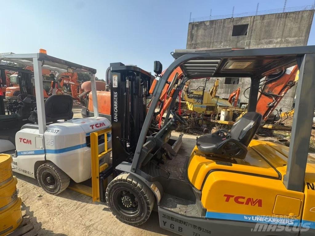 TCM FD 25 Diesel heftrucks