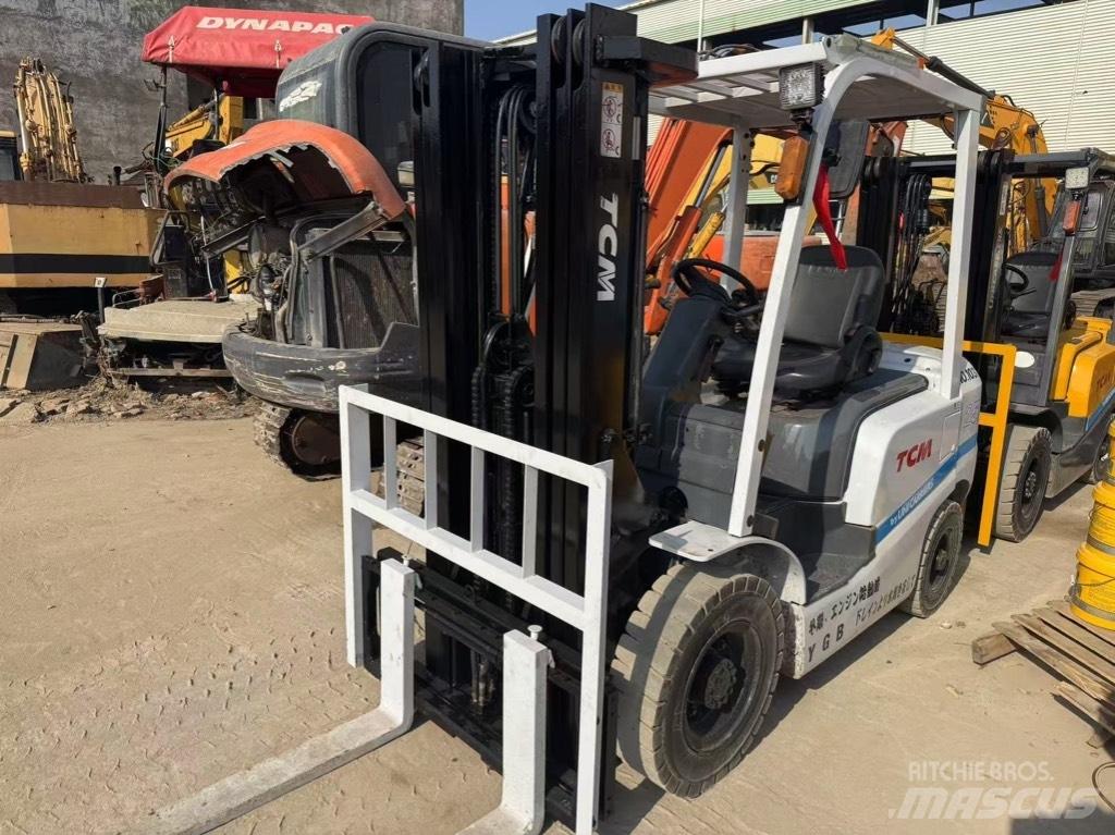 TCM FD 25 Diesel heftrucks