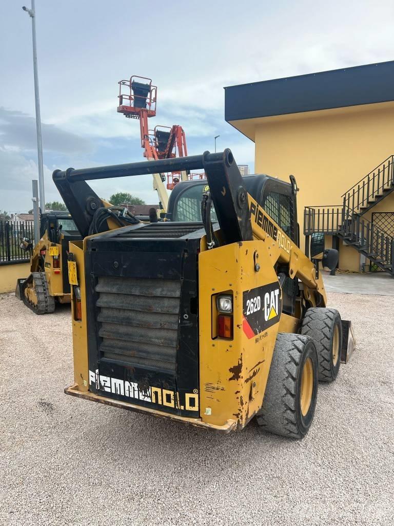 CAT 262 D Schrankladers