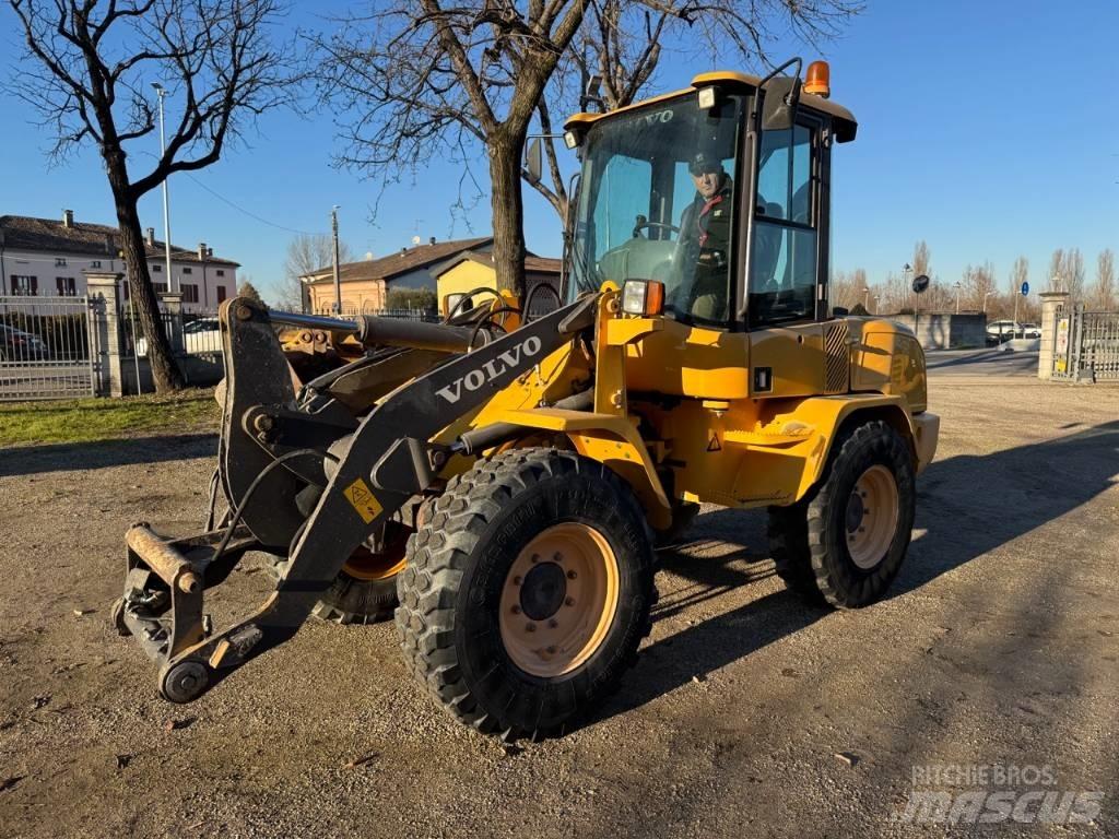 Volvo L 30 G Wielladers