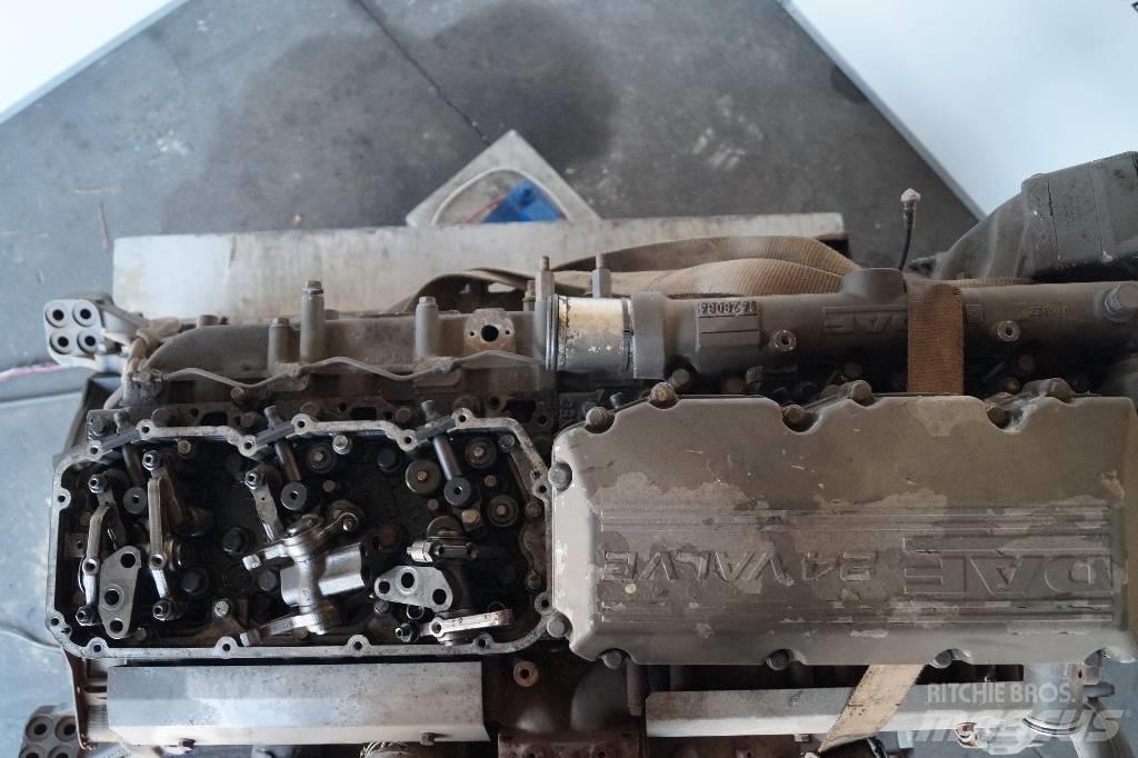 DAF XE315C1 Motoren