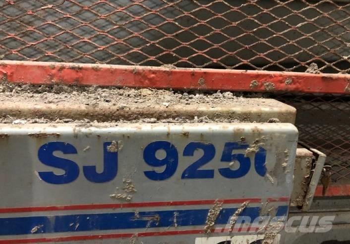 SkyJack SJ 9250 Schaarhoogwerkers