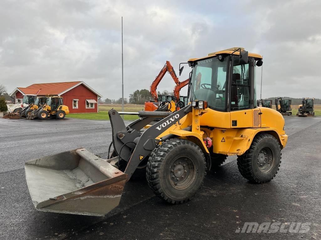 Volvo L 30 B Pro Wielladers