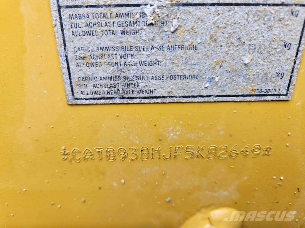 CAT 930 M Wielladers