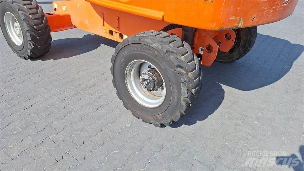 JLG 460SJ Telescoophoogwerkers