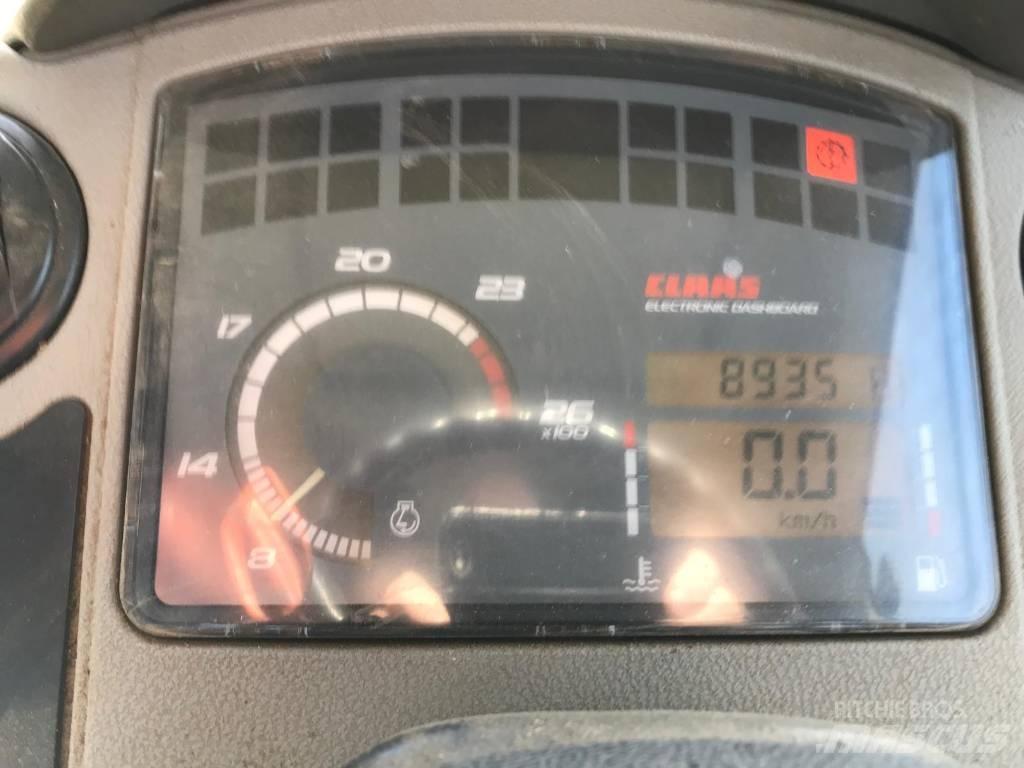 CLAAS AXION 810 Tractoren