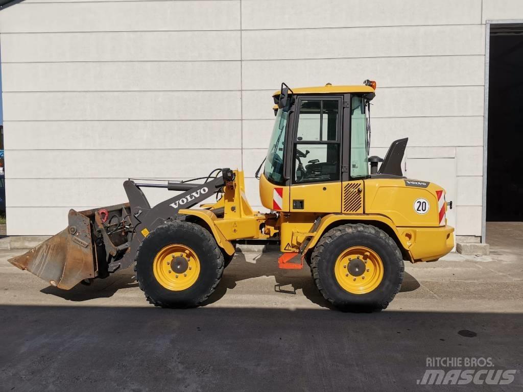 Volvo Radlader L30G Wielladers