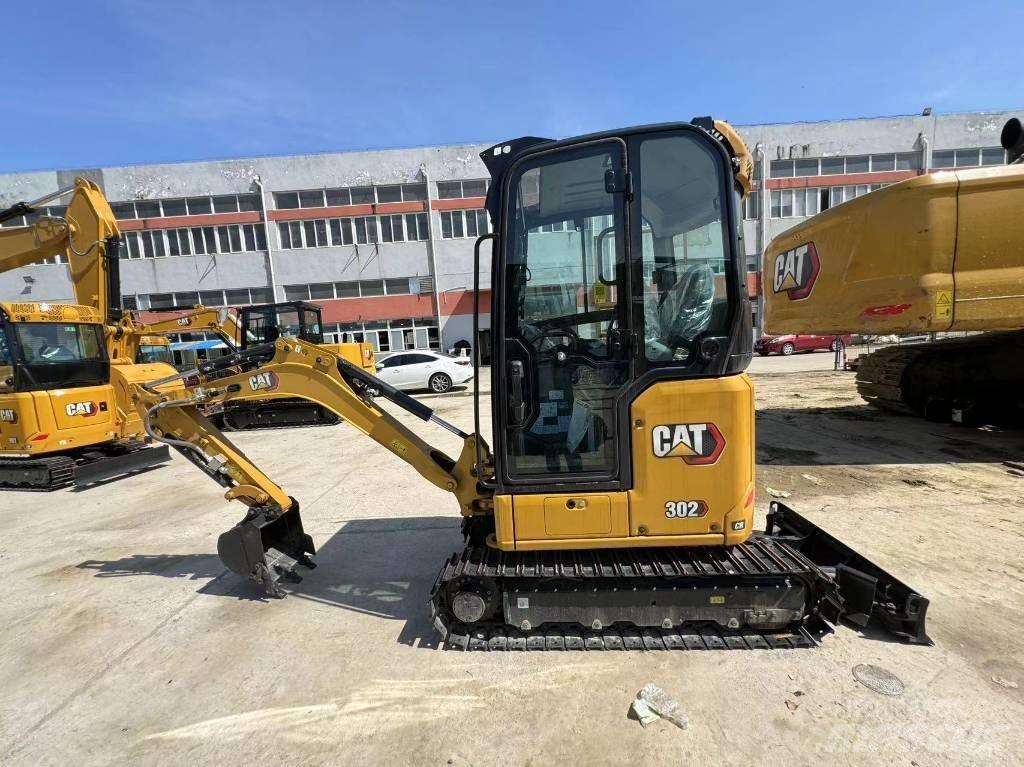 CAT 302 Minigraafmachines < 7t
