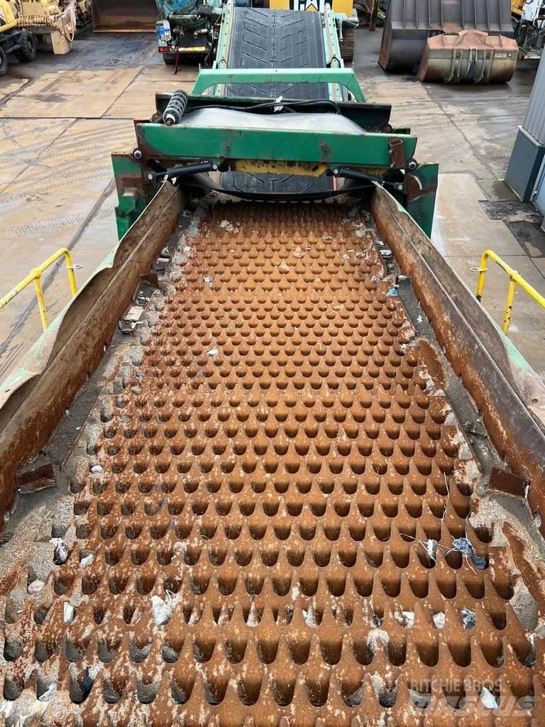 McCloskey R230 Mobiele zeefinstallaties