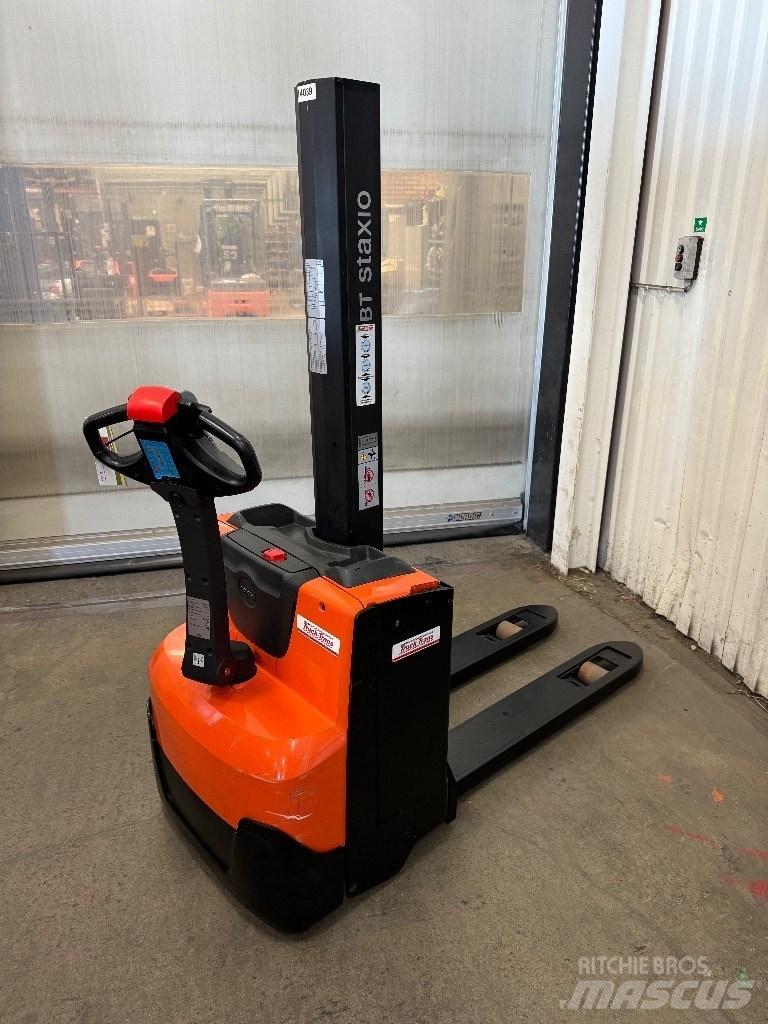 Toyota SWE080L Stapelaar meeloop