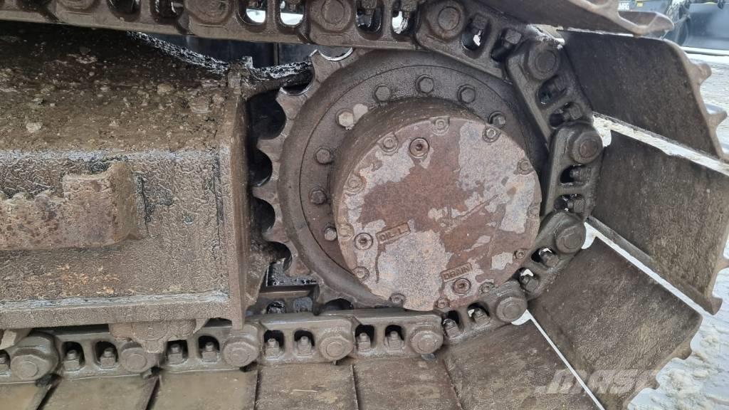 JCB JS 145 LC Rupsgraafmachines