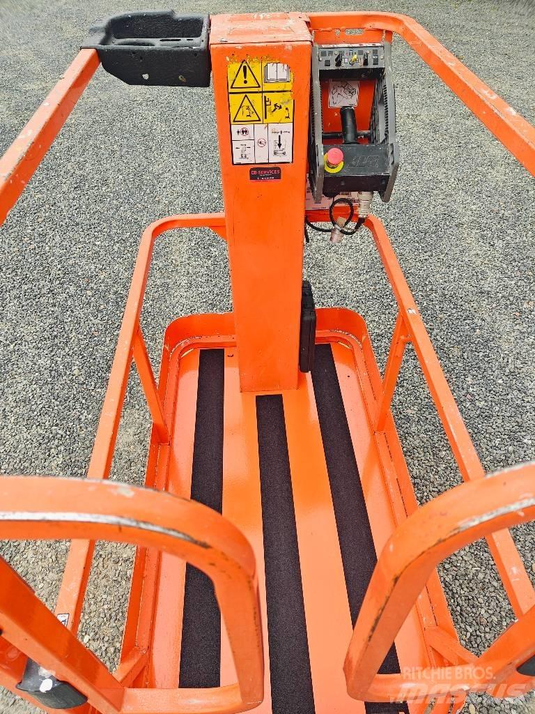 JLG 1230 ES Personenliften en invalideliften