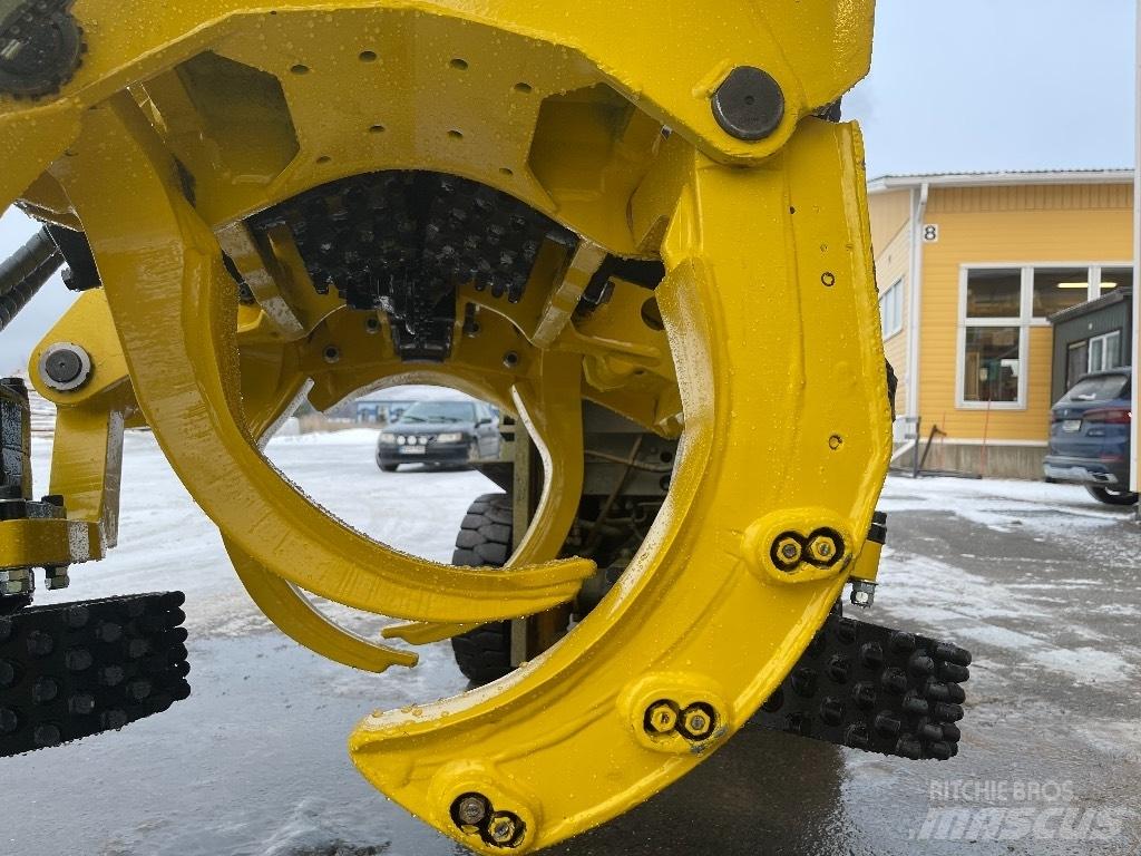 John Deere 758HD Boomvelkoppen