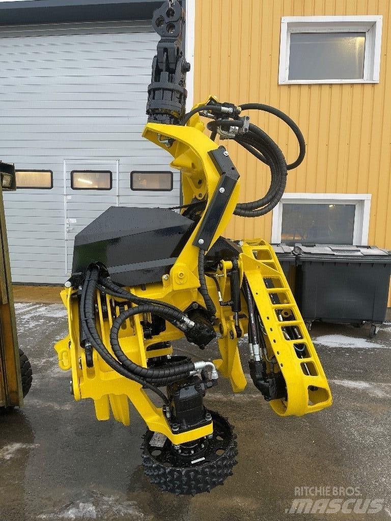 John Deere 758HD Boomvelkoppen