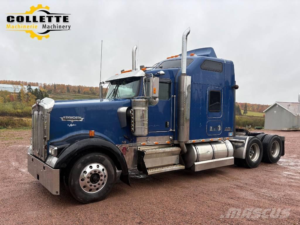 Kenworth W 900 Trekkers