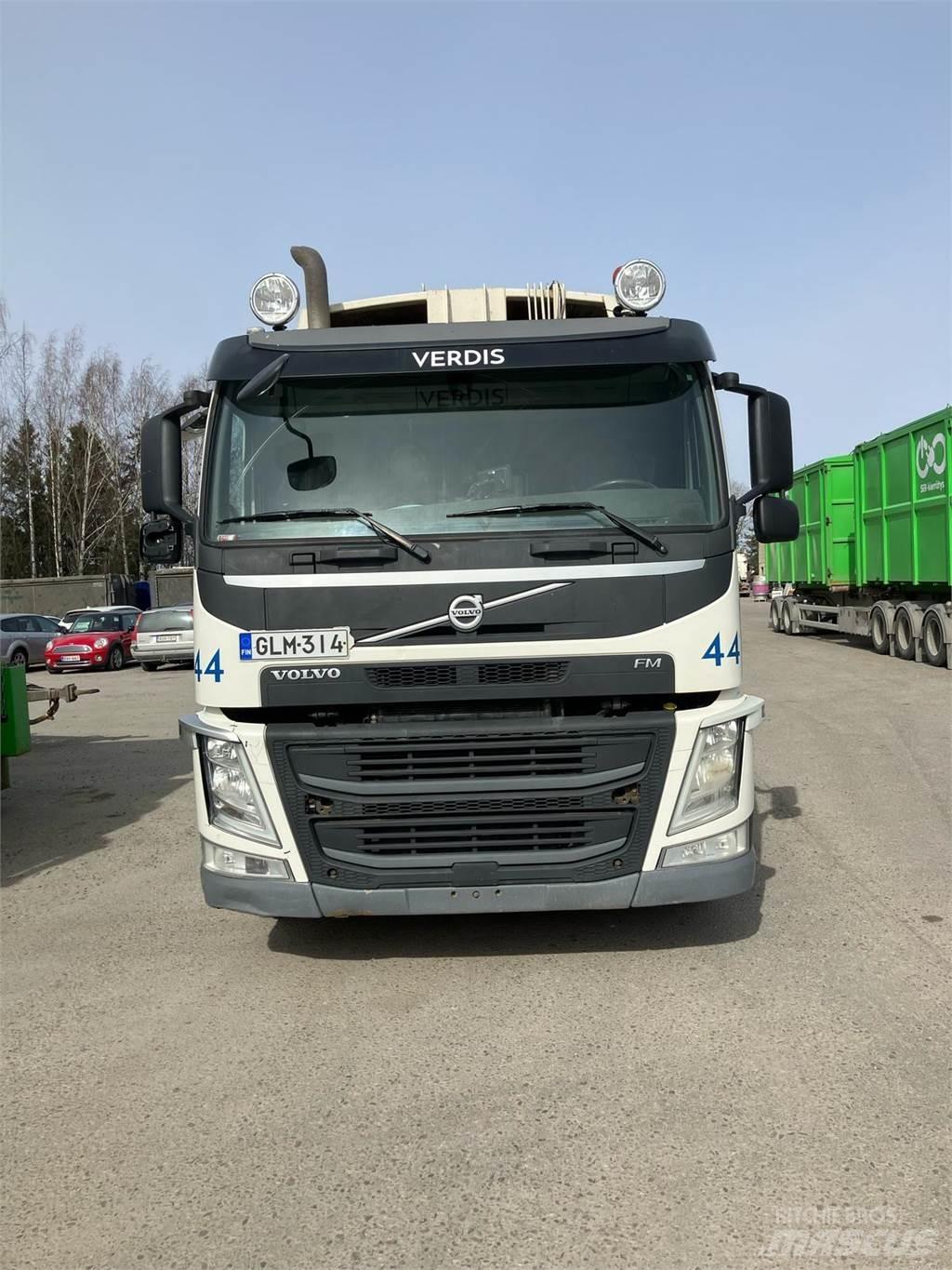 Volvo FM330 Vuilniswagens