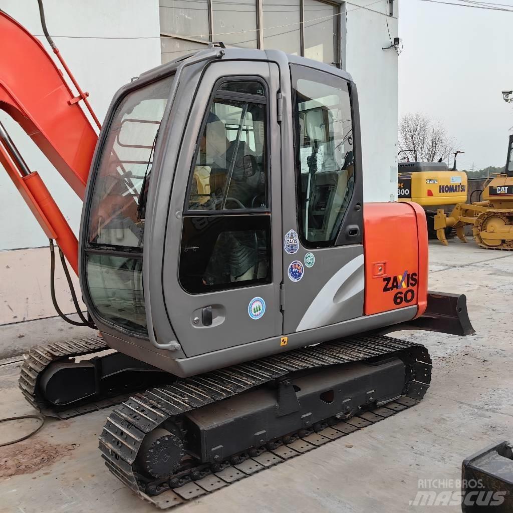 Hitachi ZX 60 Minigraafmachines < 7t