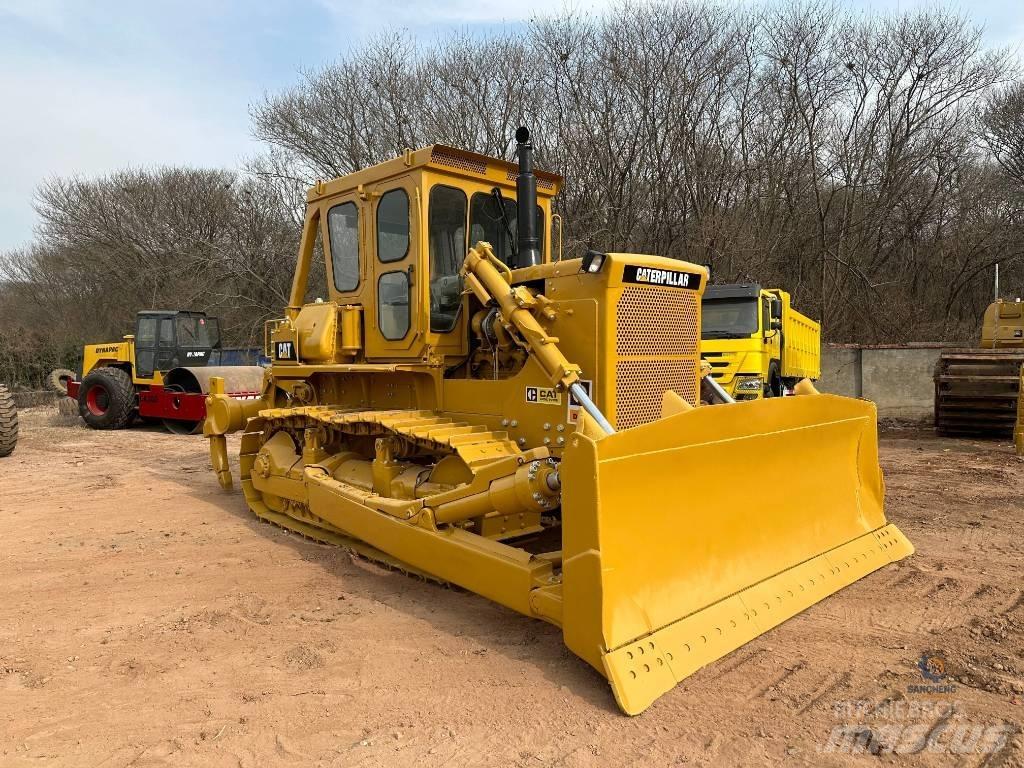 CAT D7G Rupsdozers
