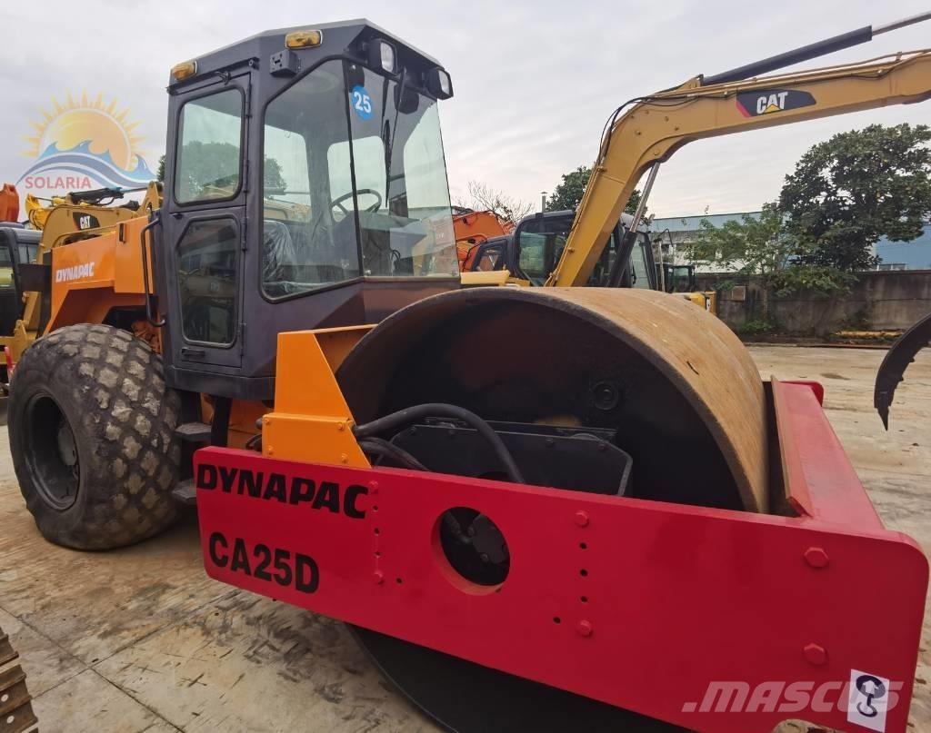 Dynapac CA 25 D Trilrolwalsen