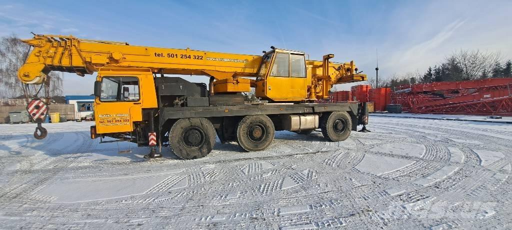 Liebherr LTM 1050 Kranen voor alle terreinen