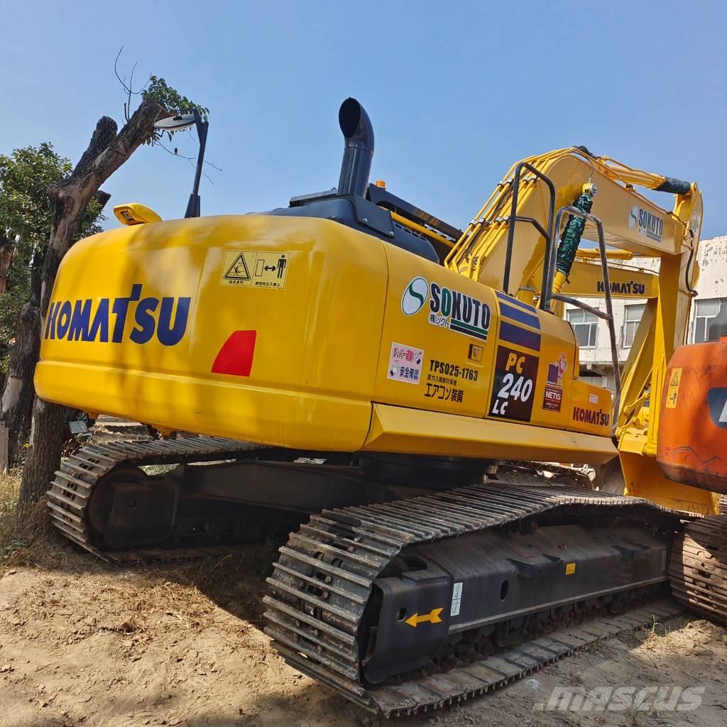 Komatsu PC 240 LC Rupsgraafmachines