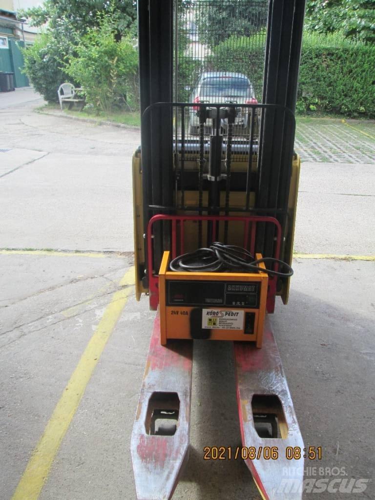 Hyster S1.4iL Stapelaar meeloop