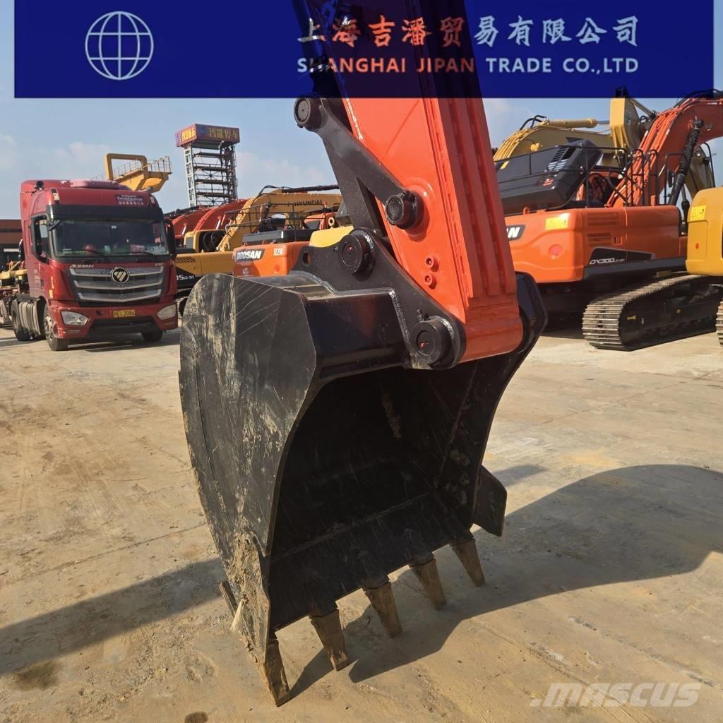 Doosan DX 300 Rupsgraafmachines