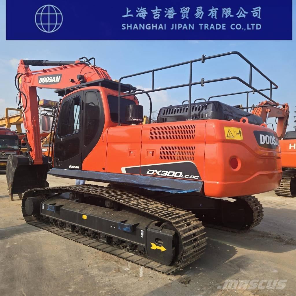 Doosan DX 300 Rupsgraafmachines