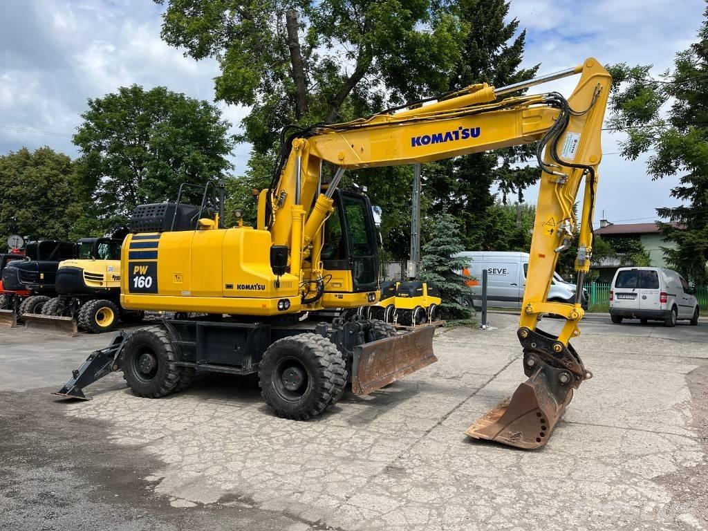 Komatsu PW 160-11 Wielgraafmachines