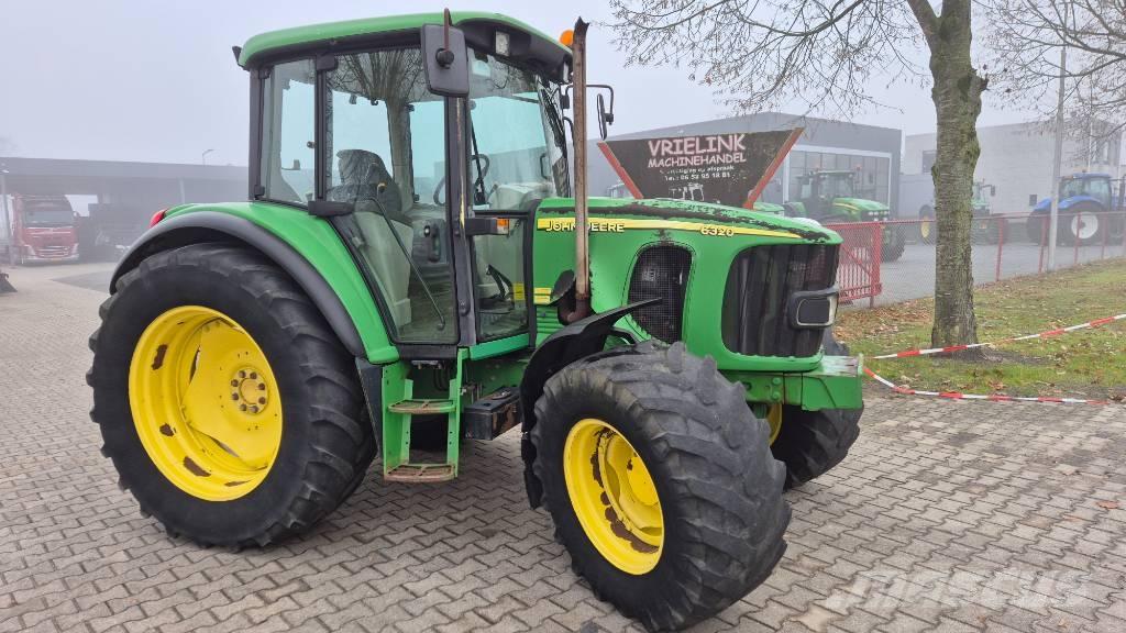 John Deere 6320 SE Tractoren
