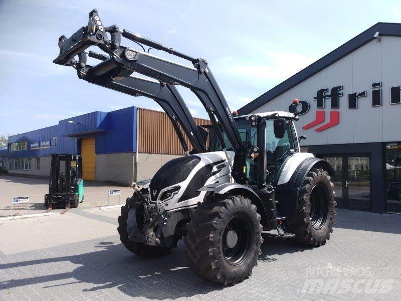 Valtra T 175 A Tractoren