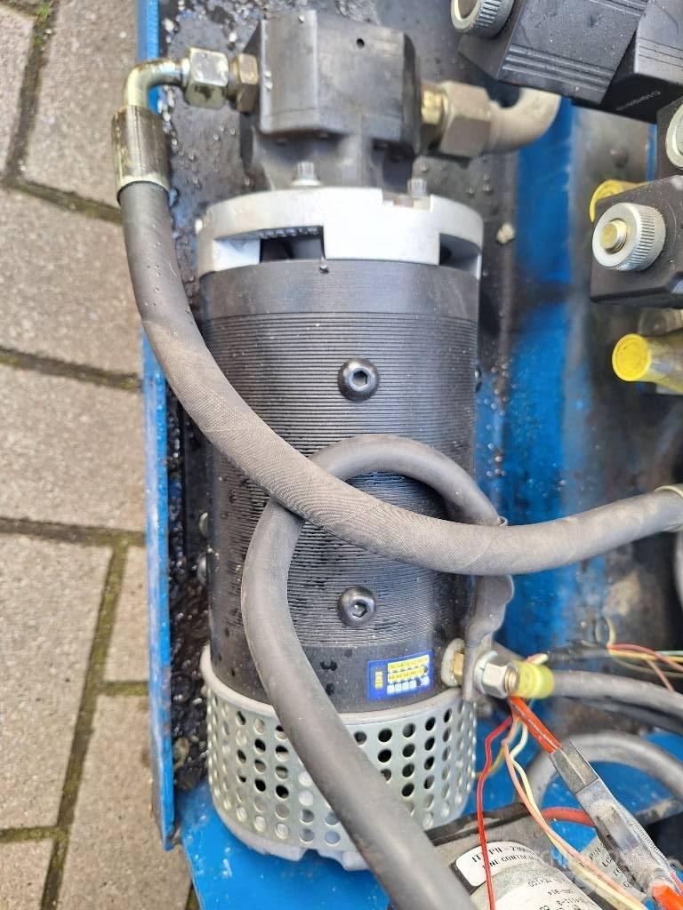 UpRight X32N Schaarhoogwerkers