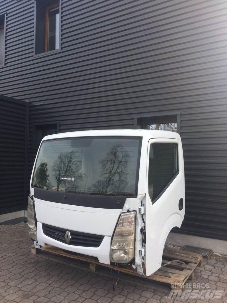 Renault Maxity Cabine en interieur