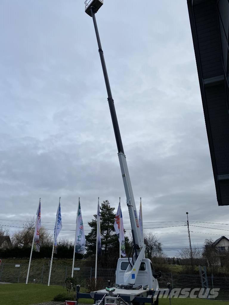 Dinolift 230VT Auto hoogwerkers