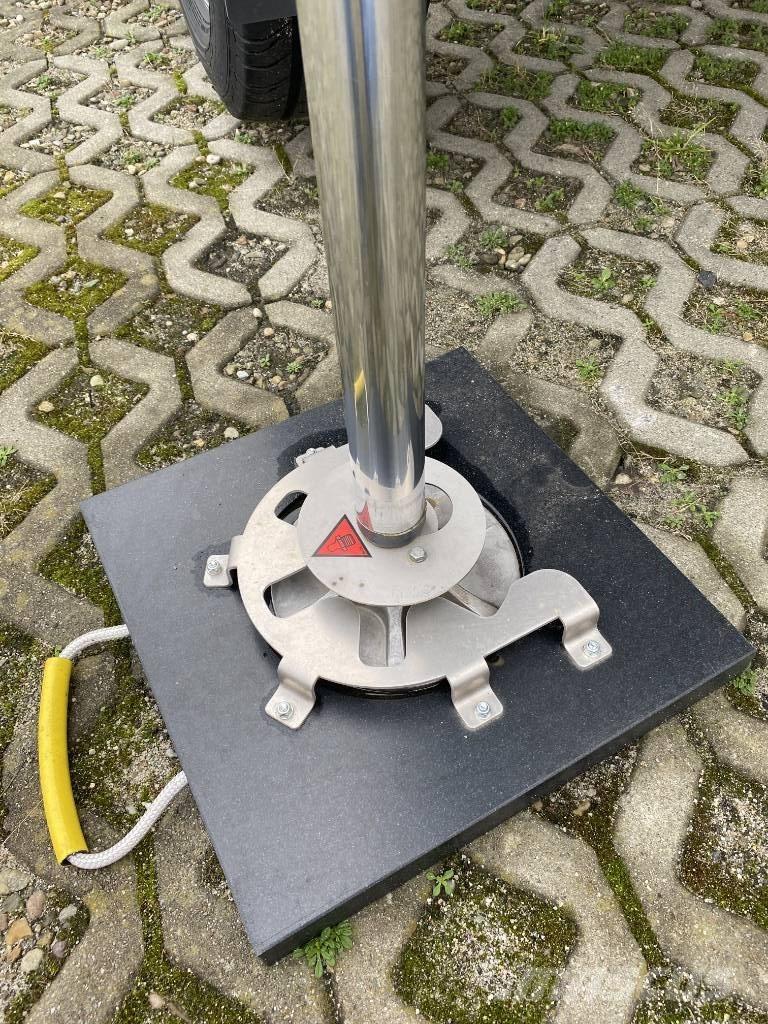 Dinolift 230VT Auto hoogwerkers