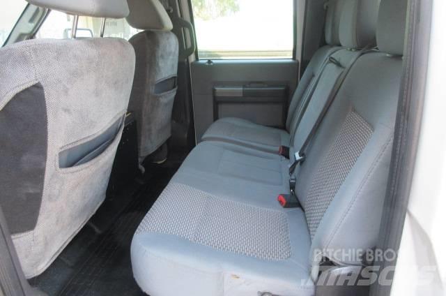 Ford F 550 Platte bakwagens